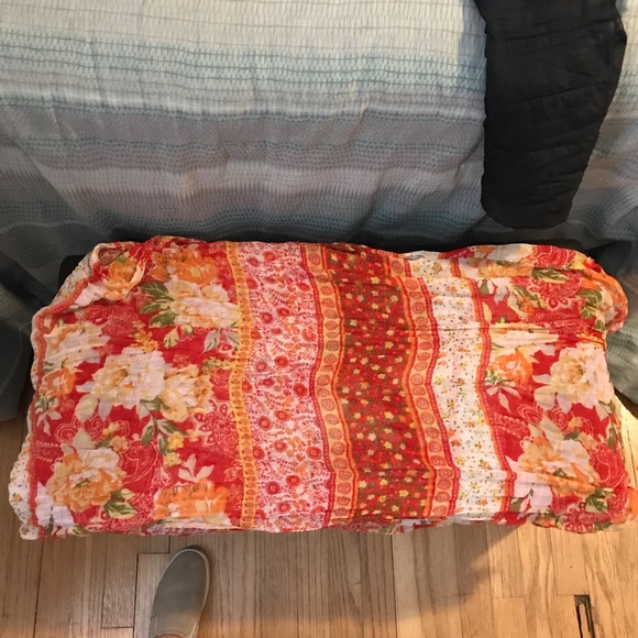 Patterned scarf - Picture 2 of 3